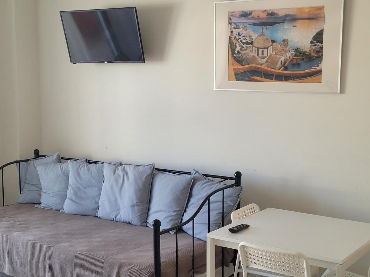 Relaxing City Center West Luxury Studio Karystos  Exteriör bild